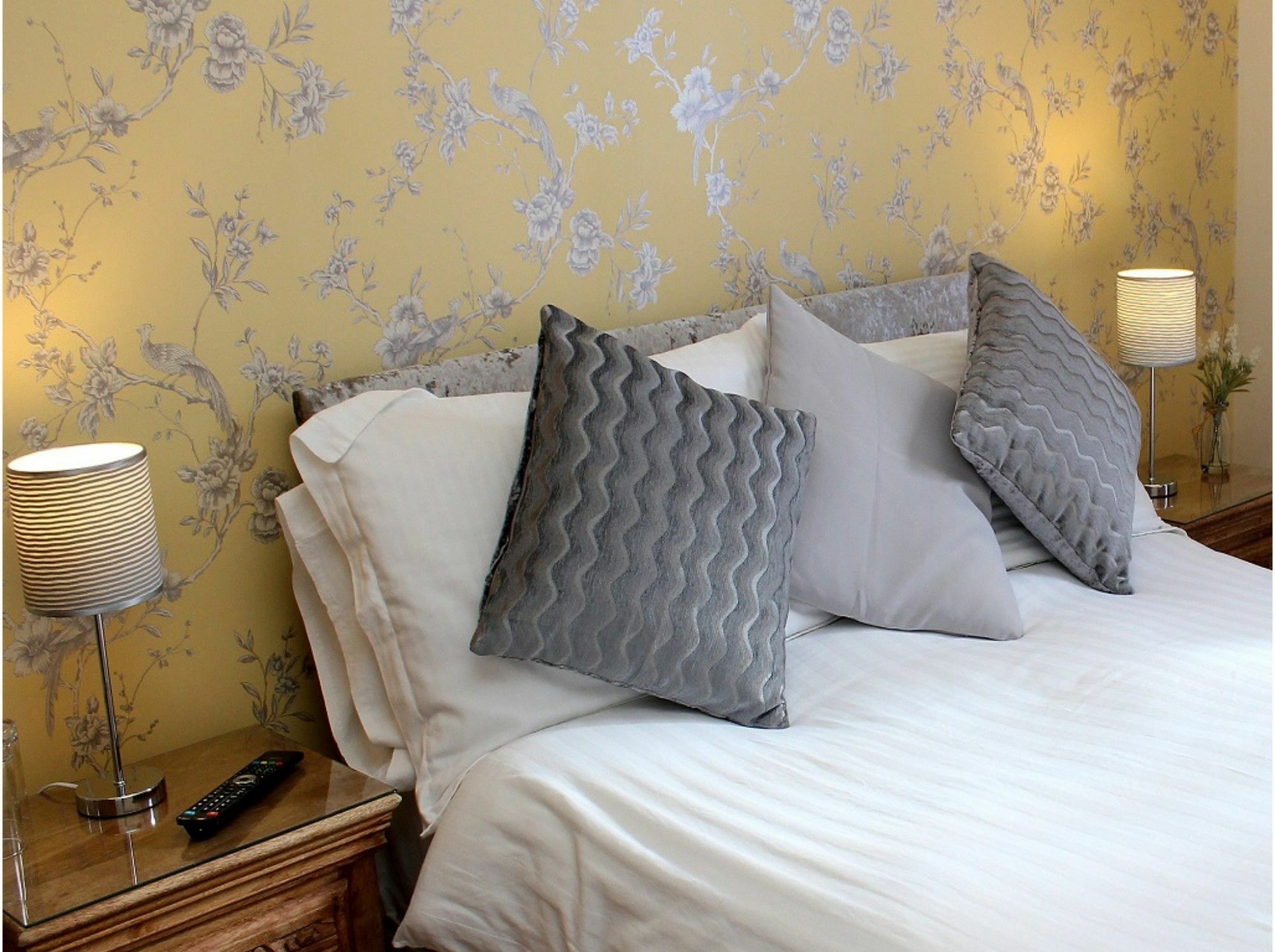 Esplanade Gardens B&B สการ์โบโรห์ ภายนอก รูปภาพ